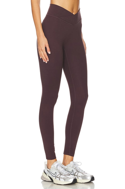 437 The V Legging