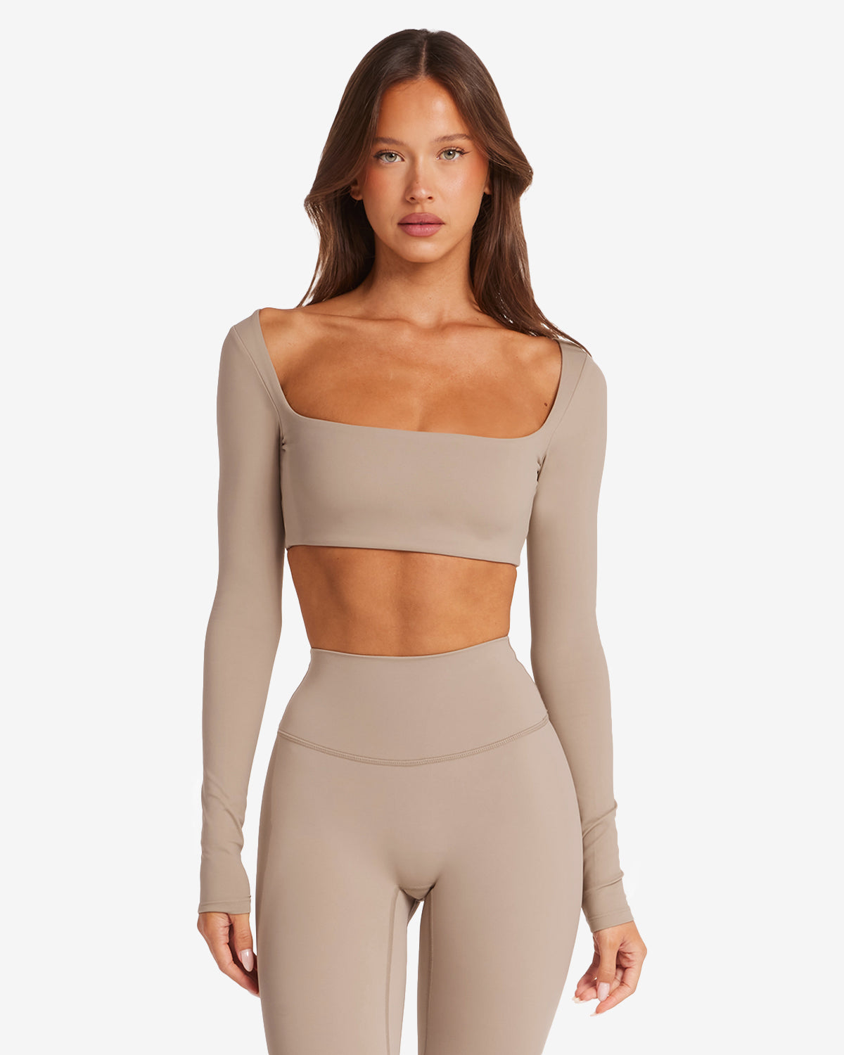 CSB Freedom Scoop Long Sleeve Crop Almond