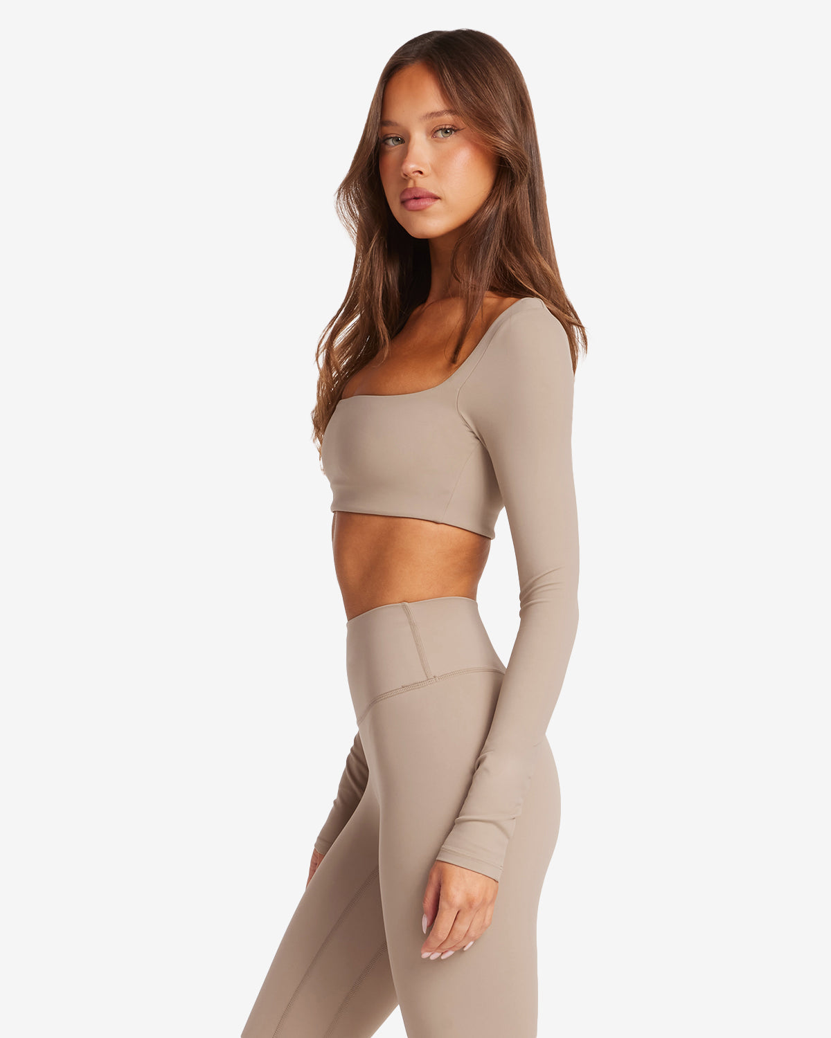 CSB Freedom Scoop Long Sleeve Crop Almond