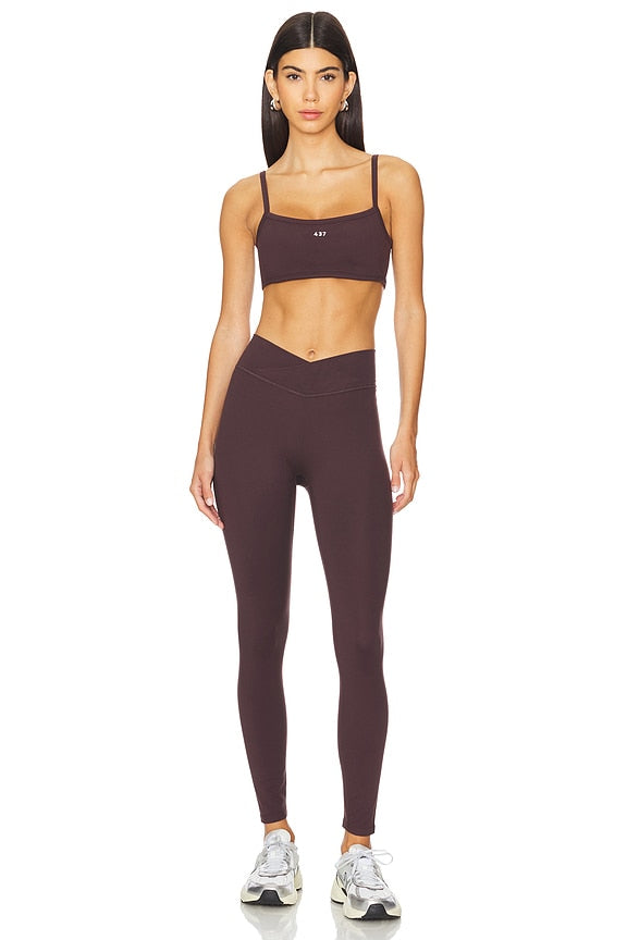 437 The V Legging