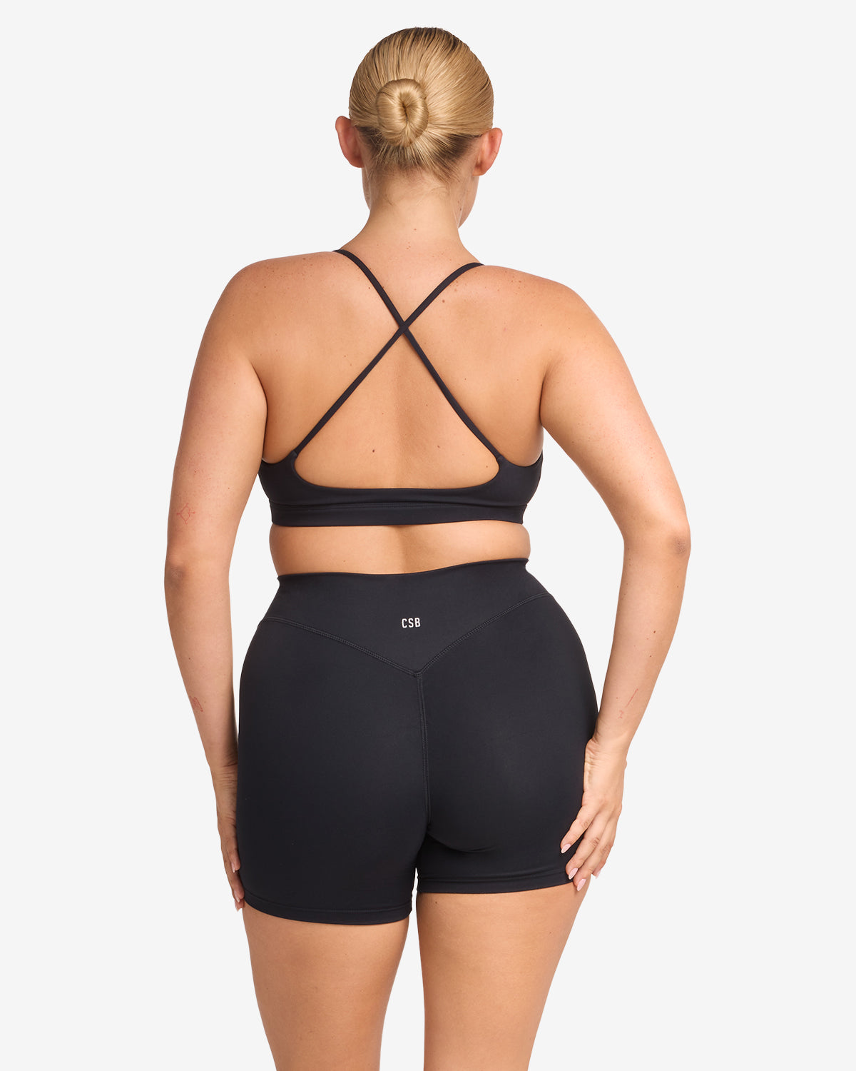 CSB Form Gia Crop Black