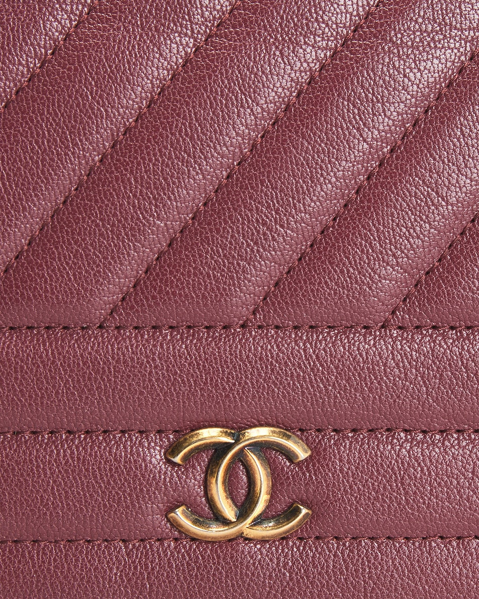 Chanel Cross The Line Wallet On Chain