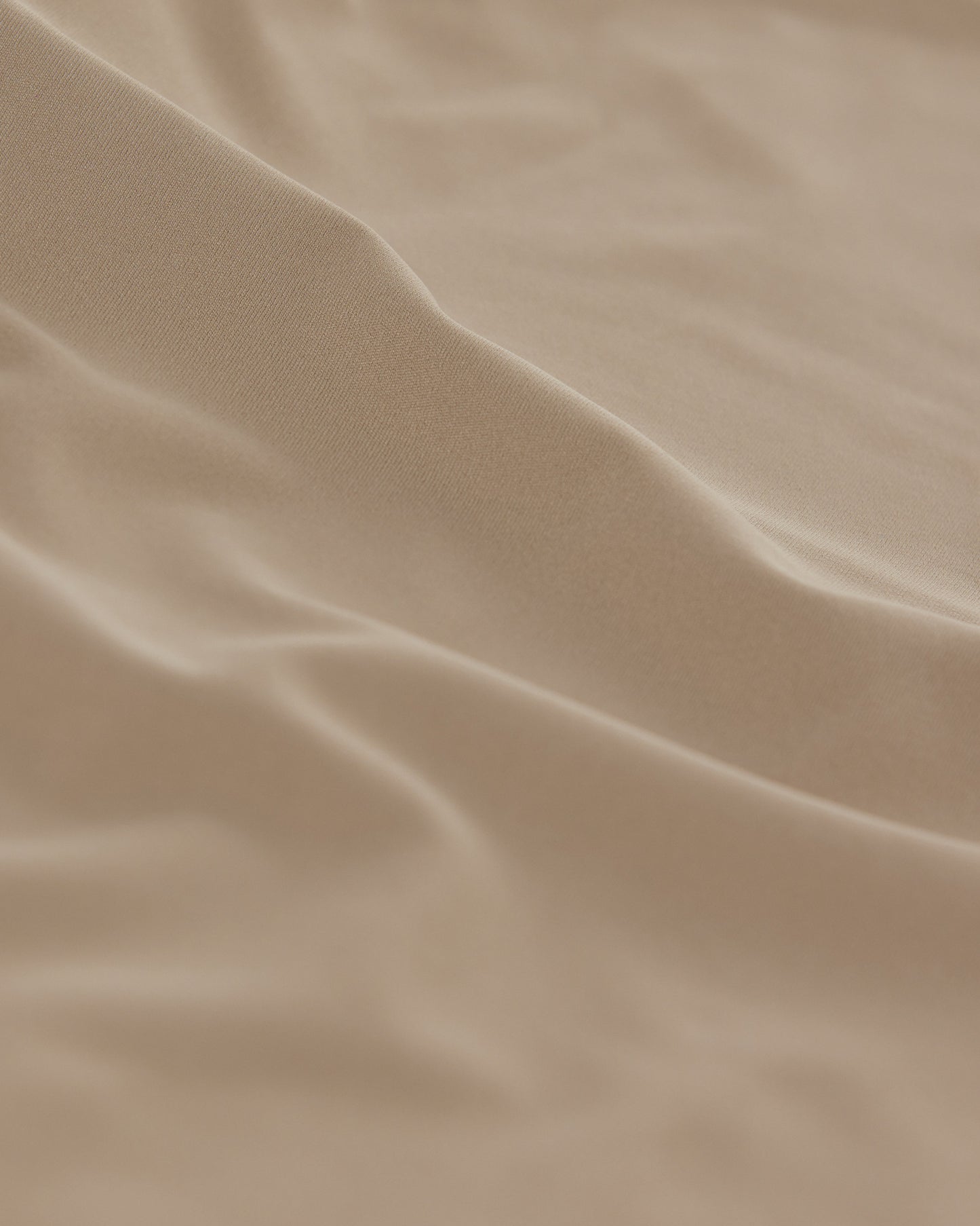 CSB Freedom Scoop Long Sleeve Crop Almond