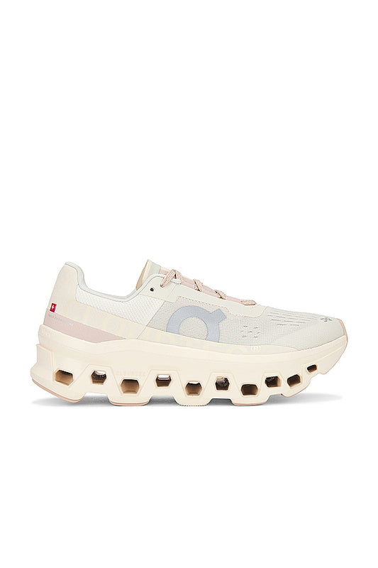 On Cloudmonster Sneaker