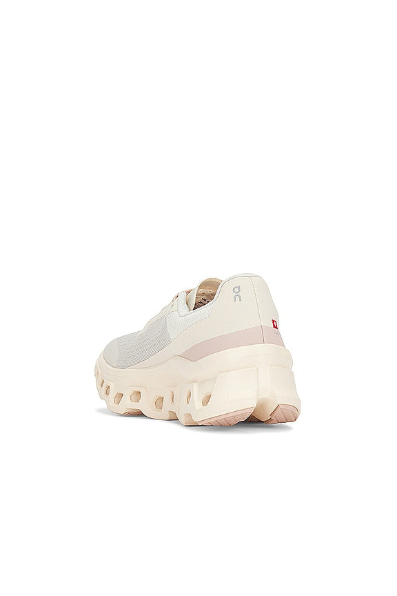 On Cloudmonster Sneaker