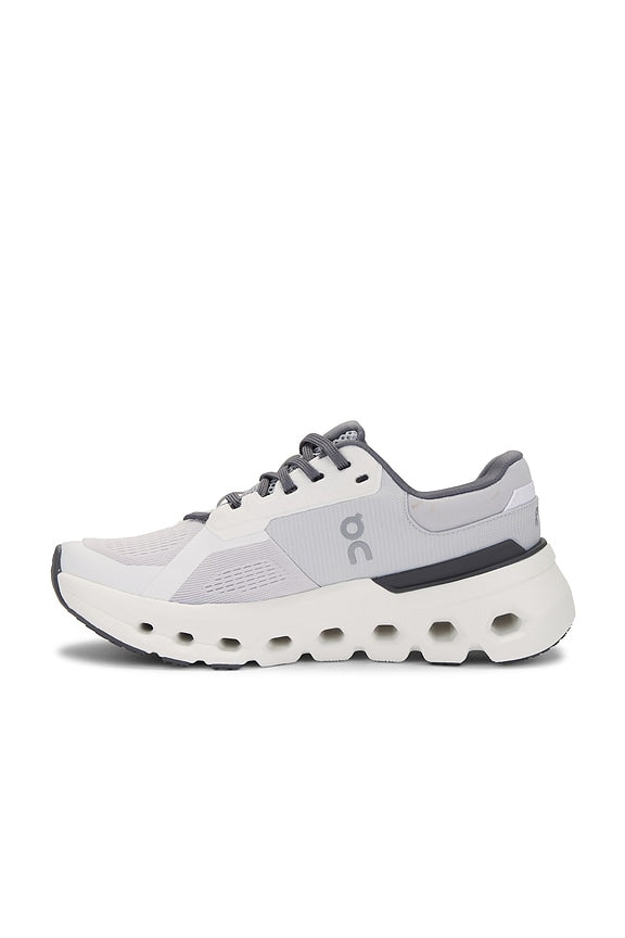 On Cloudrunner 2 Sneaker