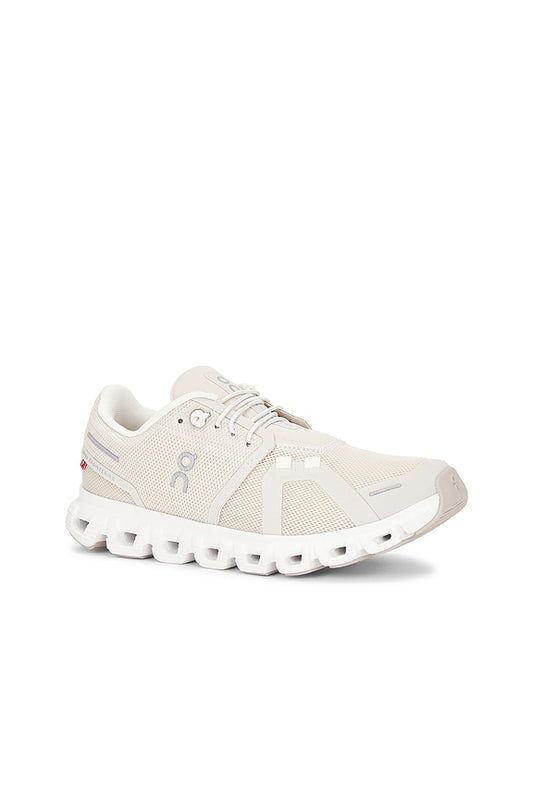 On Cloud 6 Sneaker