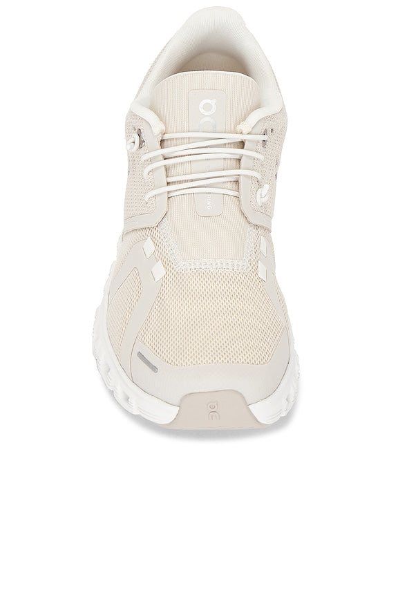 On Cloud 6 Sneaker