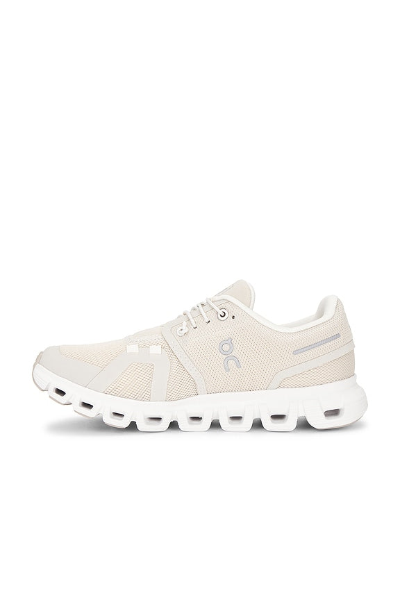 On Cloud 6 Sneaker