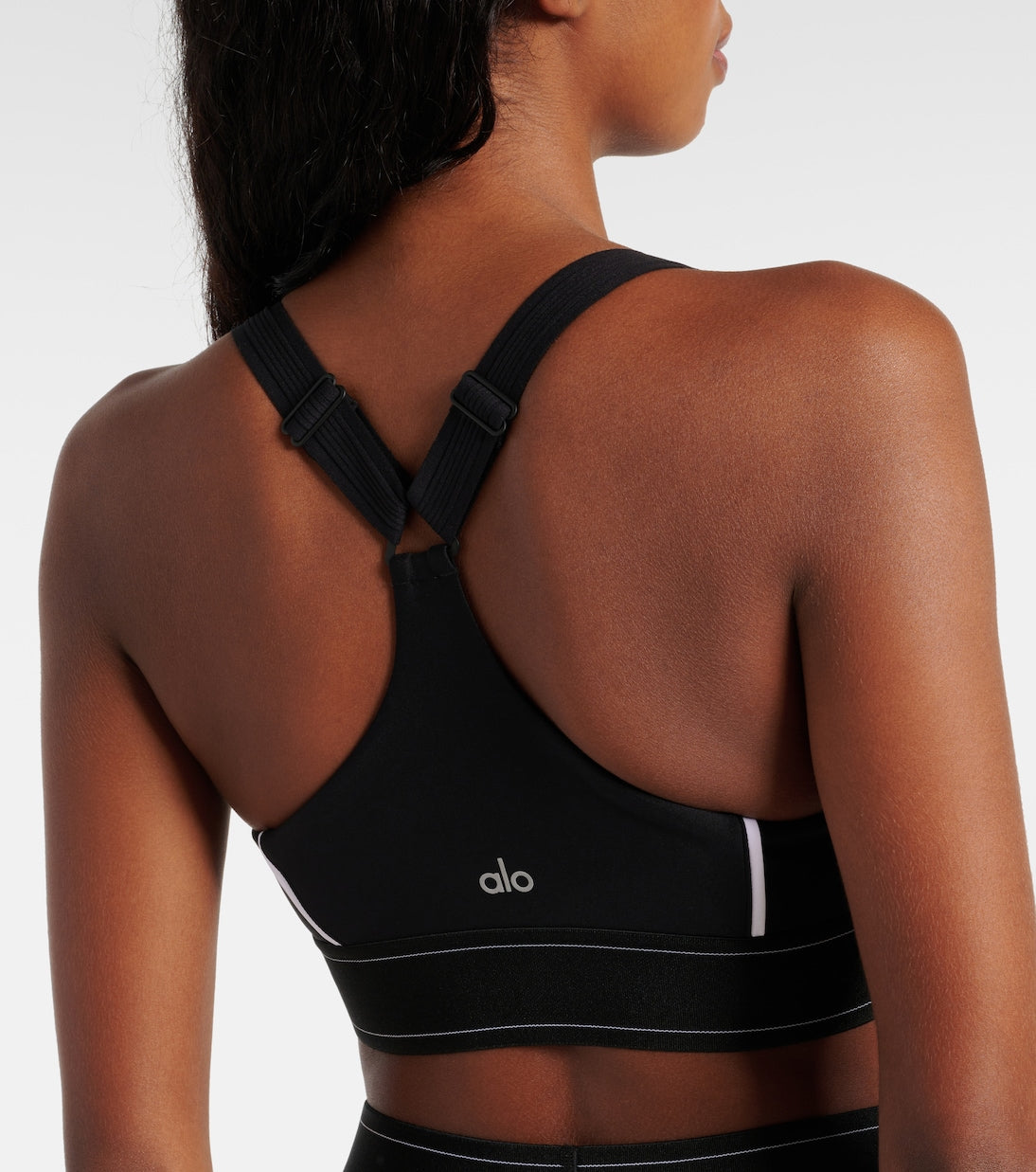 Alo Yoga Airlift Suit Up sports bra