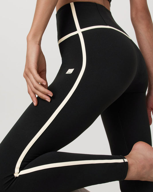 Vuori AllTheFeels Corset Legging Black