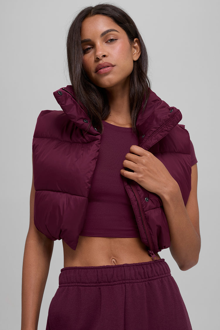 Alo Yoga Cropped Gold Rush Puffer Vest Burgundy