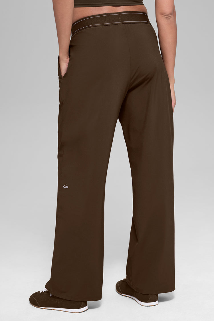 Alo Yoga Suit Up Trouser (Regular) Espresso